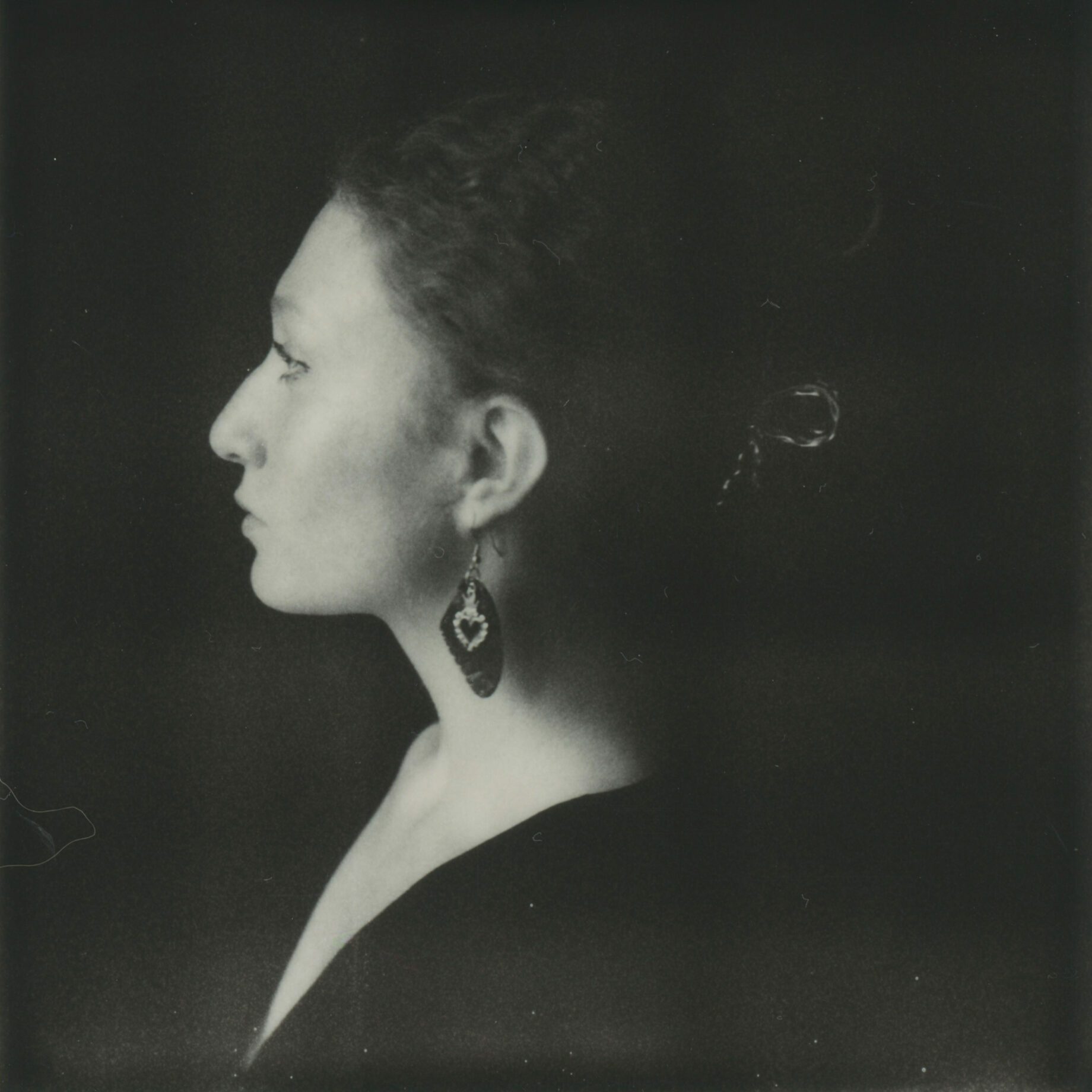 Anouk Gresset pour les boucles d'oreille Hosantic